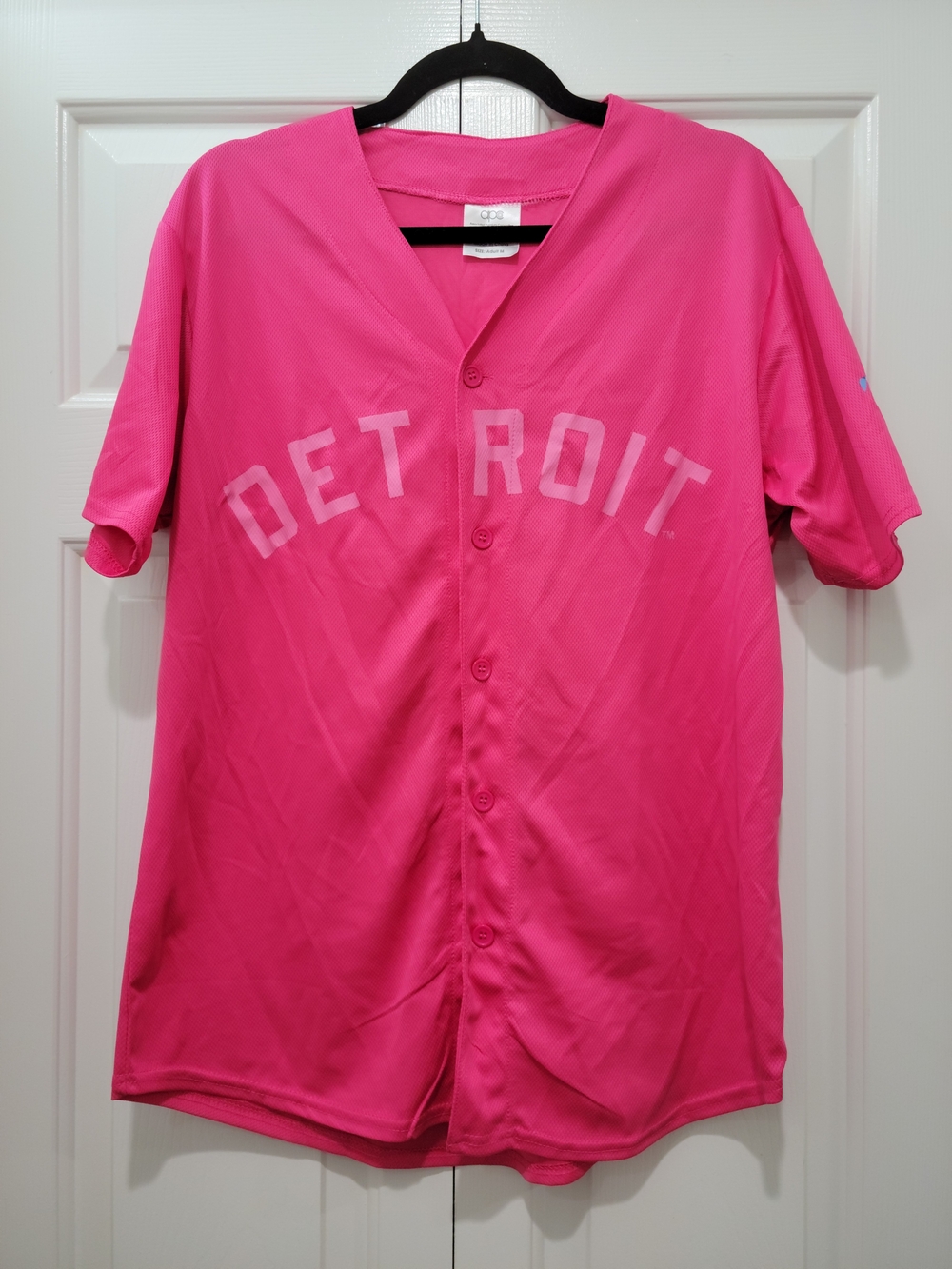 Detroit Tigers MLB Karmanos Cancer Institute V Neck Pink Jersey
